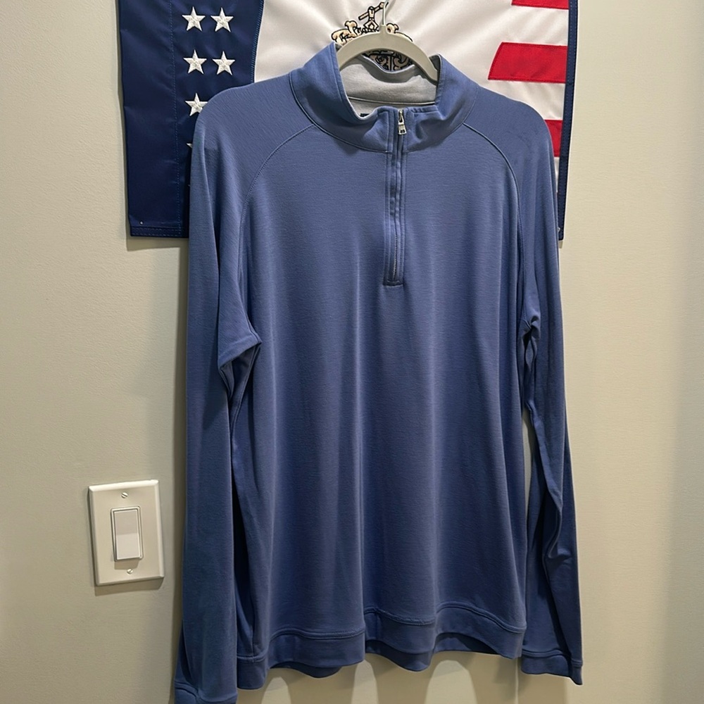 Peter Millar Men’s 1/4 zip - Size Large